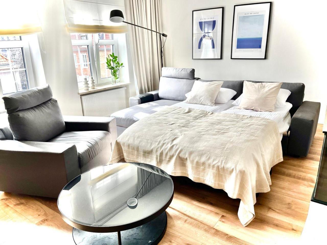 Grand Apartment - Old Town & City Center 그단스크 외부 사진