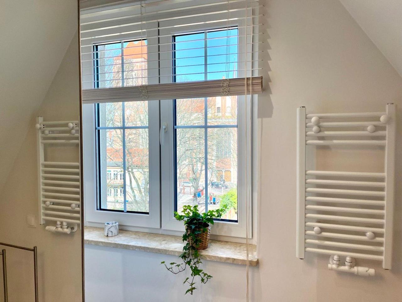 Grand Apartment - Old Town & City Center 그단스크 외부 사진